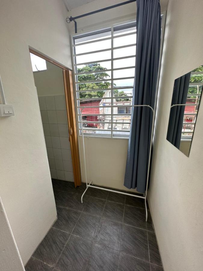 Ww Hostel 22A Private Shower George Town Dış mekan fotoğraf
