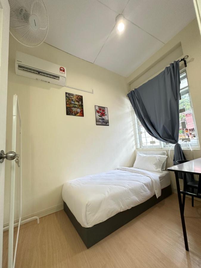 Ww Hostel 22A Private Shower George Town Dış mekan fotoğraf